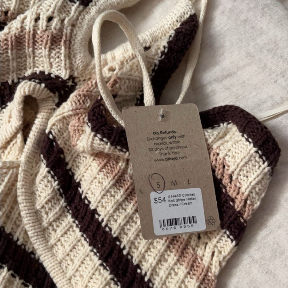 Soft knit dress from pitaya size small!